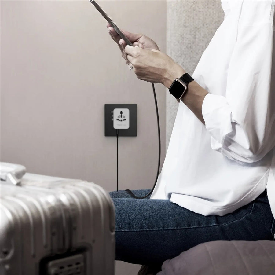 MOMAX UA27 1-World Charger 35W, GaN Fast Charging, photo 6