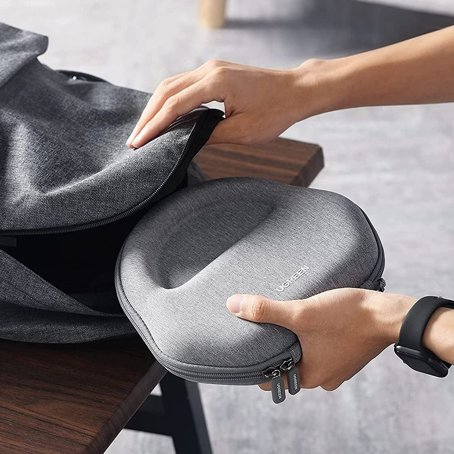 UGREEN Hard Shell Carry Case for AirPods