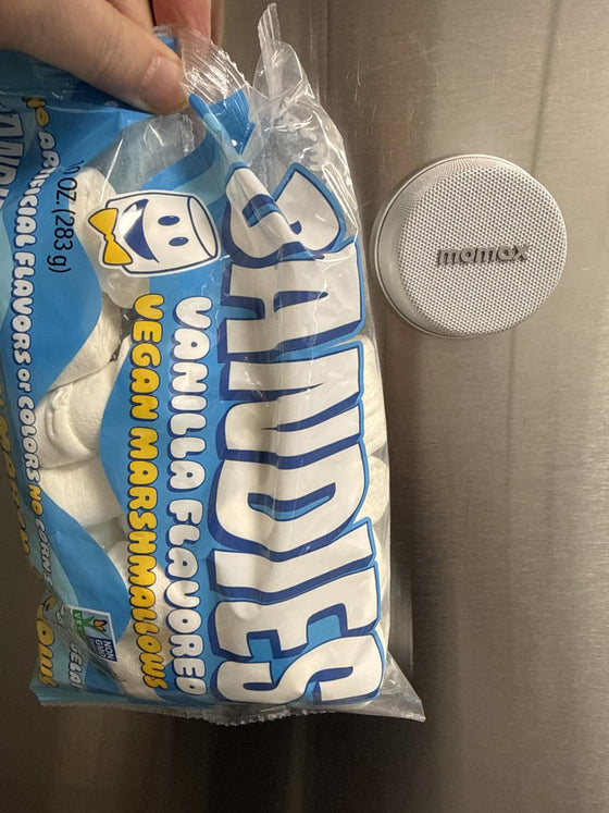 Customer photo of a MOMAX product